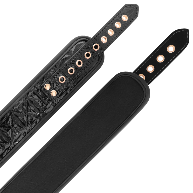BEGME - BLACK EDITION COLLAR CON CADENAS Y PINZAS PEZONES CON FORRO DE NEOPRENO BEGME BLACK EDITION