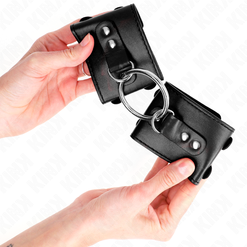KINK - MUÑEQUERAS FIJAS CON ANILLA Y TACHUELAS NEGRO AJUSTABLE 17-22 CM X 6.5 CM KINK WRIST RESTRAINT