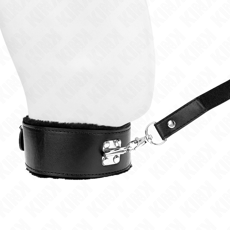 KINK - COLLAR CON CORREA 116 CM CON TACHUELAS PLATEADAS MODELO 4 NEGRO AJUSTABLE 40-48 CM X 6 CM KINK COLLAR & GAG